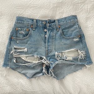 Levi’s shorts